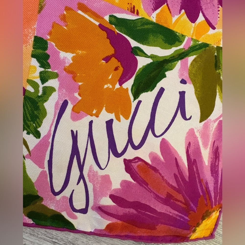 Gucci Floral Patchwork Silk Scarf Multicolor - Picture 3 of 11